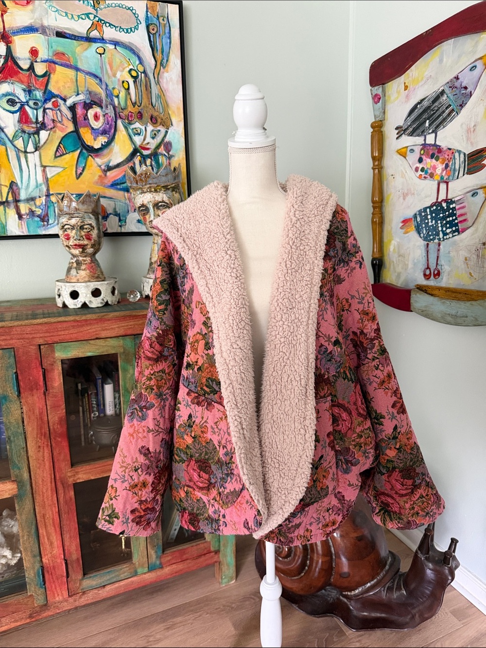 Urban outfitters tapestry Beatrez Sherpa-Lined Hooded Jacket